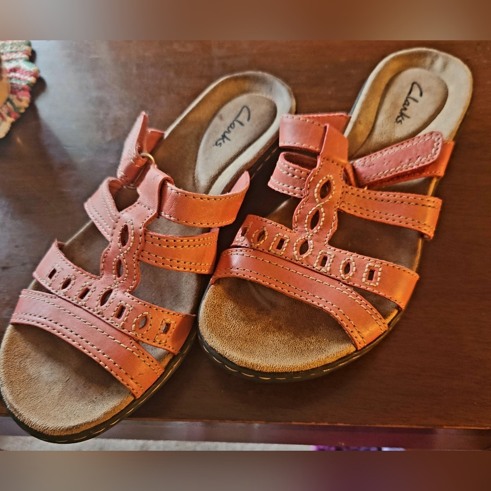 Clarks Bendable strappy wedge sandals